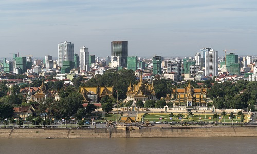 cambodia--phnom-penh--cityscape-with-royal-palace-709135023-5c2fbd98c9e77c000163a5f2